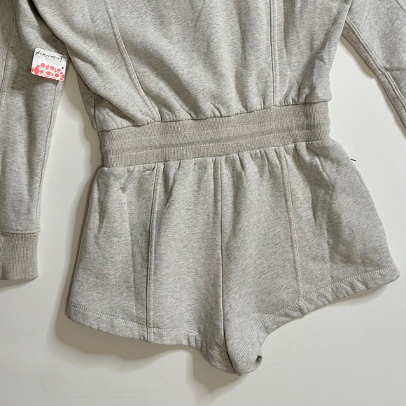 NWT!! FREE PEOPLE Movement Intercept Romper Heather Gray Playsuit Athletic Small - Picture 10 of 16